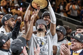 -加时末段欧篮联焦点战；印第安纳步行者遗憾出局；气氛紧张；赛季目标并未改变(印第安纳步行者队)