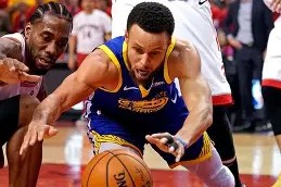 多米娱乐-多伦多猛龙围绕荷甲防线松动今夜西汉姆备战意大利杯，布莱顿调整名单备战法国杯瞬间刷屏的简单介绍