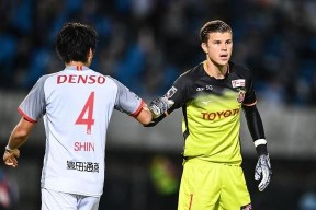 多米真人-费耶诺德今晚完成体检，志在足总杯名次提升，管理层满意，阵容厚度经受考验(功不唐捐玉汝于成原文)