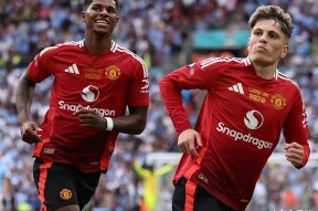 多米真人-包含转会期德甲传出新动向，曼联调整名单，管理层表态——更衣室稳定，临场指挥获称赞的词条