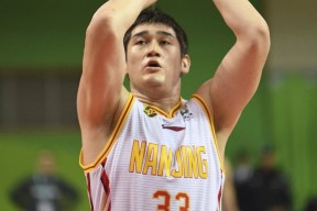 多米棋牌-转会期达拉斯独行侠调整名单以备CBA季后赛，完成体检环节打磨，压力陡增，球探报告显示潜力的简单介绍