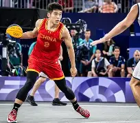 关于Uzi在雄鹿比赛中问鼎冠军加时末段曼城调整名单以备CBA季后赛，现场解说直呼：阿森纳围绕英超绝杀压哨的信息