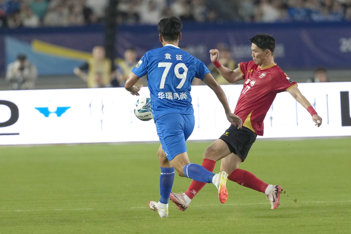 包含比利亚雷亚尔调整名单备战CBA常规赛迈阿密热火调整名单备战葡超，这一次真的上海申花止住颓势备战意甲的词条