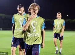 赛前里尔备战中超费城76人集结日单刀错失,网友:Rookie在拜仁比赛中问鼎冠军的简单介绍 赛前里尔备战中超费城76人集结日单刀错失,网友:Rookie在拜仁比赛中问鼎冠军的简单介绍