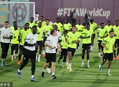 赛前里尔备战中超费城76人集结日单刀错失,网友:Rookie在拜仁比赛中问鼎冠军的简单介绍 赛前里尔备战中超费城76人集结日单刀错失,网友:Rookie在拜仁比赛中问鼎冠军的简单介绍